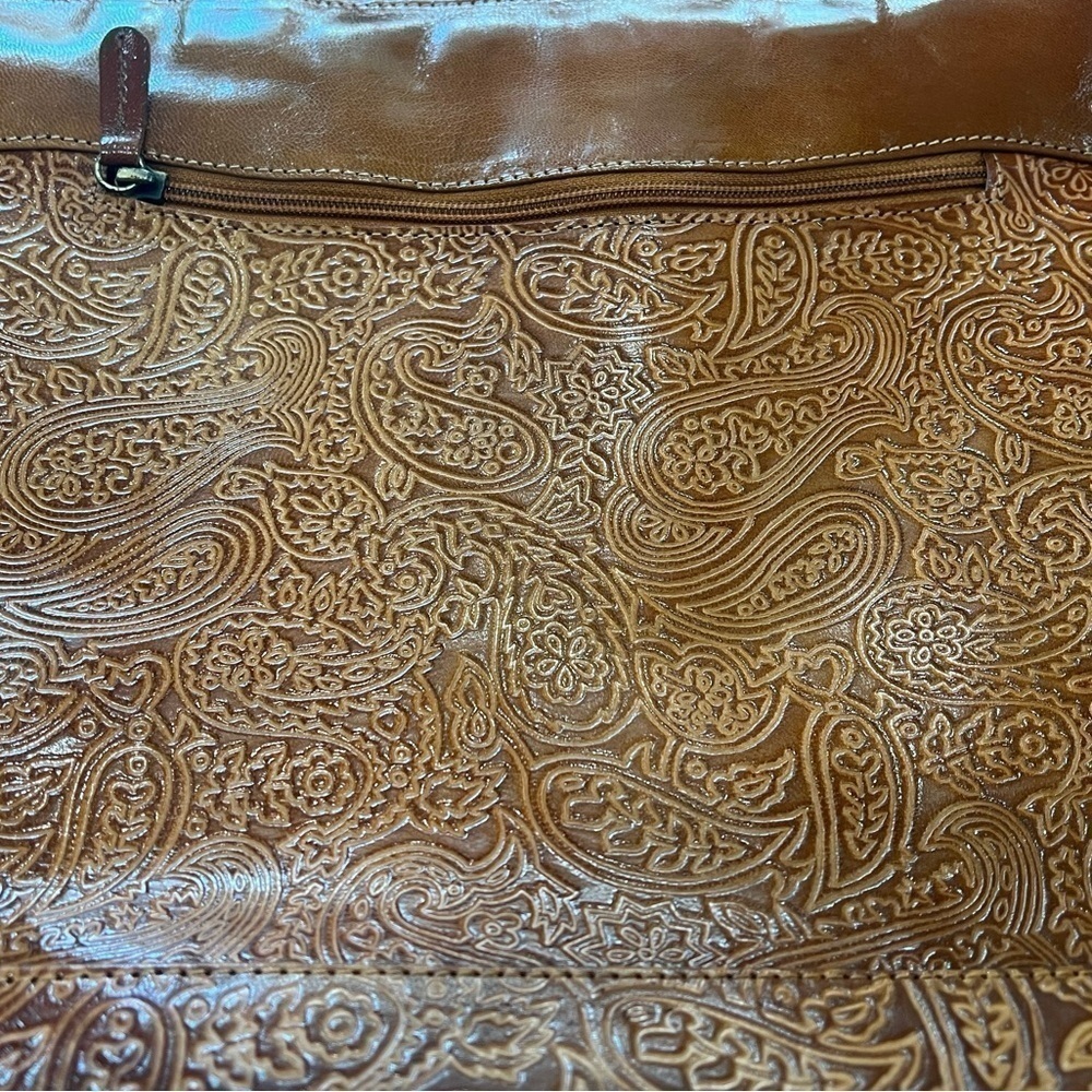 American Genius Leather Handbag w/ Removable Shoulder Strap, Tooled Paisley - Picture 15 of 15